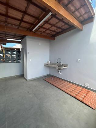 CASA DE ALTO PADRÃO PARA LOCAÇÃO NO PARAÍSO DAS ÁGUAS