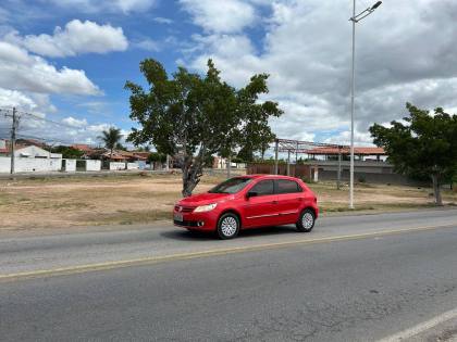 TERRENO COM ÓTIMA LOCALIZAÇÃO À VENDA NA BA - 210