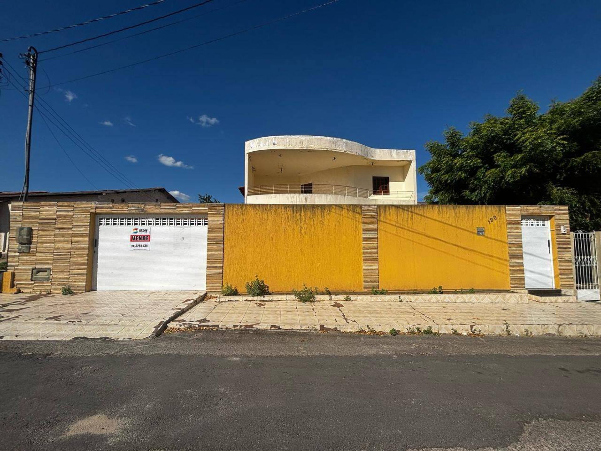 CASA À VENDA NA FAZENDA CHESF