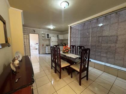 CASA À VENDA NA FAZENDA CHESF