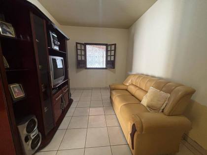 CASA À VENDA NA FAZENDA CHESF