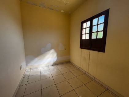 CASA À VENDA NA FAZENDA CHESF