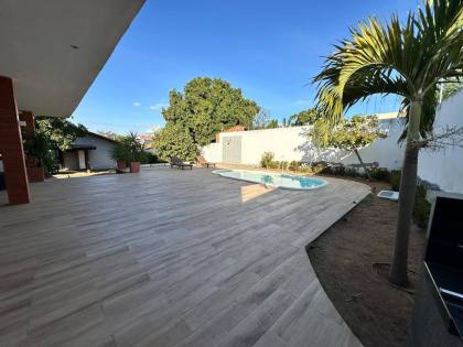 IMÓVEL DE ALTO PADRÃO À VENDA NO ALVES DE SOUZA