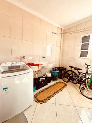APARTAMENTO À VENDA NA VILA NOBRE