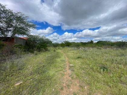 TERRENO NA PEDRA CUMPRIDA