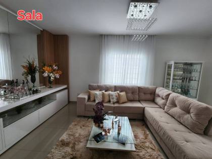 CASA À VENDA NO BAIRRO ABEL BARBOSA