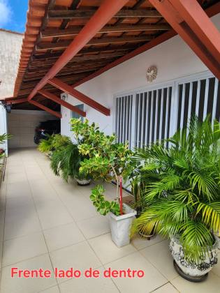 CASA À VENDA NO BAIRRO ABEL BARBOSA