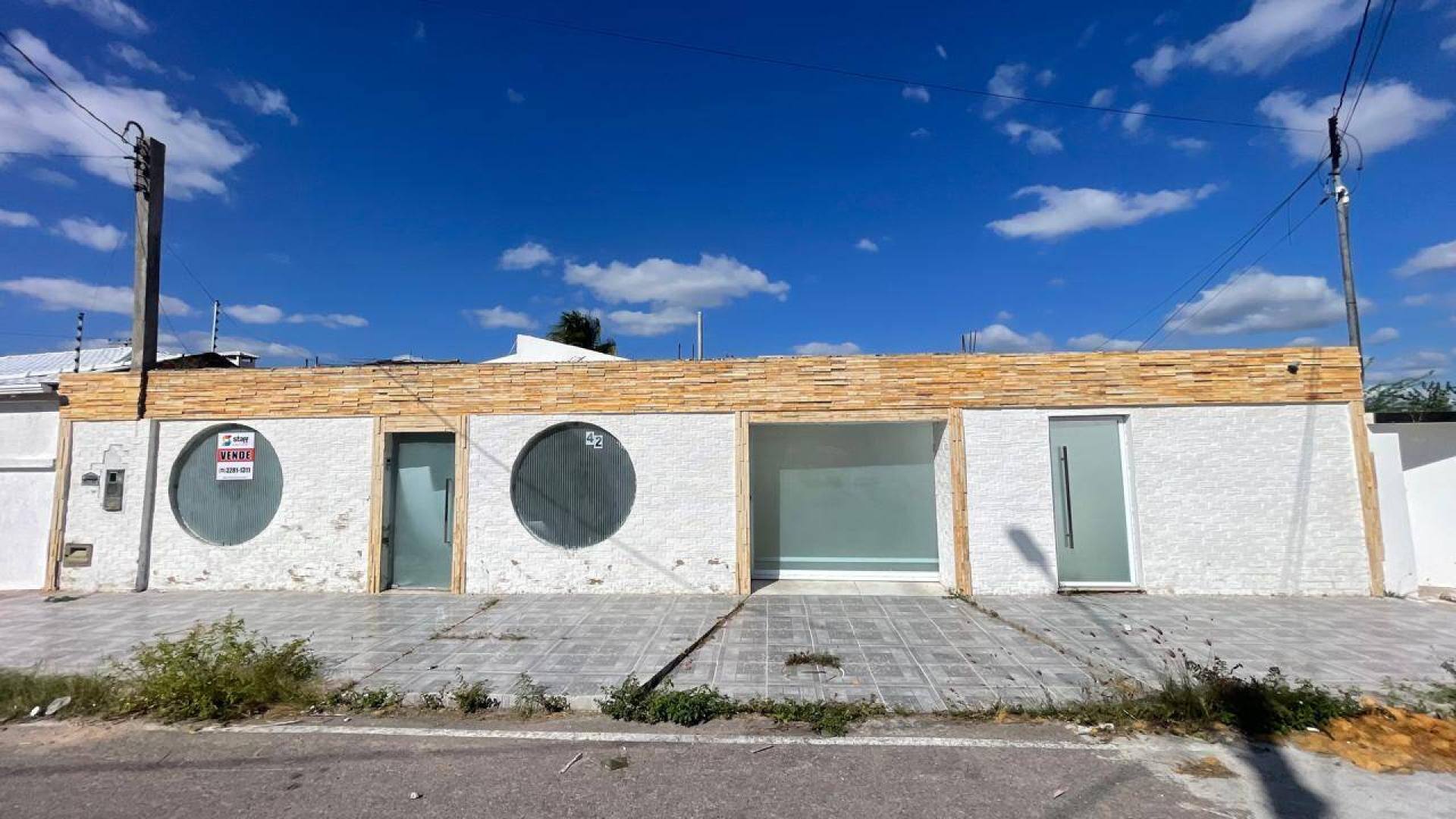 CASA À VENDA NO BAIRRO ABEL BARBOSA