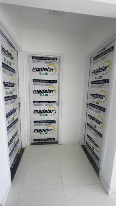 CASA PARA LOCAÇÃO NO CONDOMÍNIO PORTAL DAS ÁGUAS (Poente)