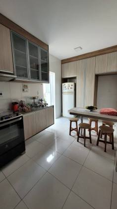 IMÓVEL À VENDA NO CENTRO