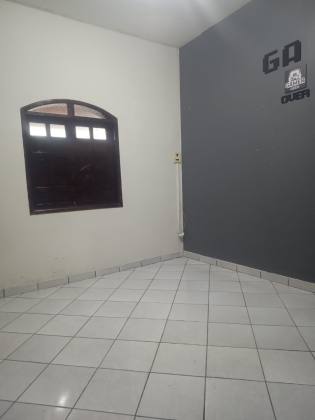 CASA NA CHESF À VENDA