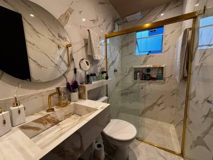 APARTAMENTO NO CENTRO - CONDOMÍNIO LÍRIO (PORTEIRA FECHADA)