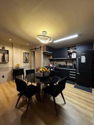 APARTAMENTO NO CENTRO - CONDOMÍNIO LÍRIO (PORTEIRA FECHADA)