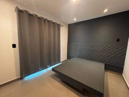 CASA NO CAMINHO DOS LAGOS