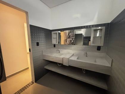 CASA NO CAMINHO DOS LAGOS