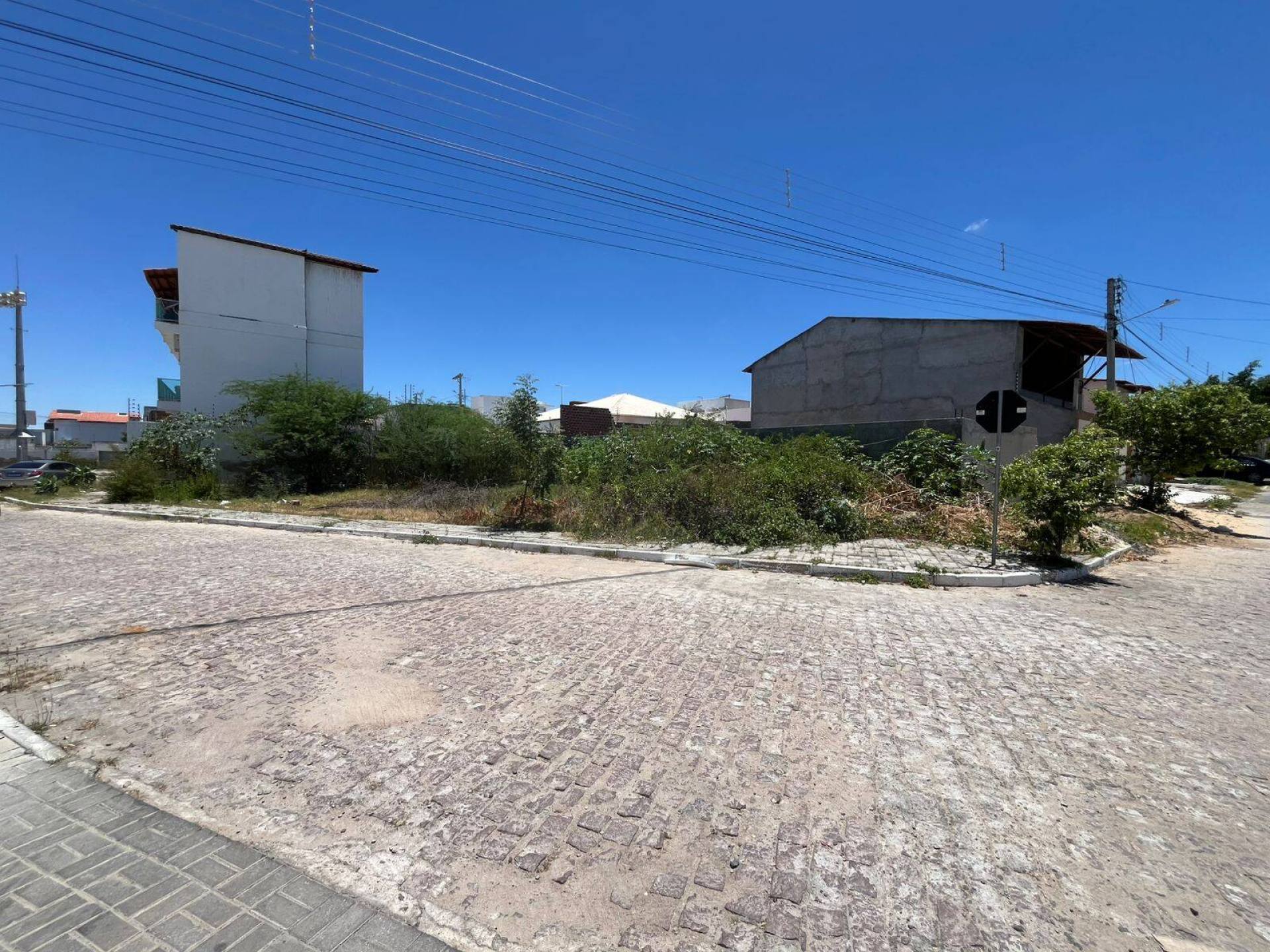 TERRENO NO ABEL BARBOSA