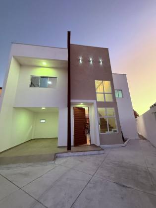 CASA À VENDA NO BAIRRO ABEL BARBOSA