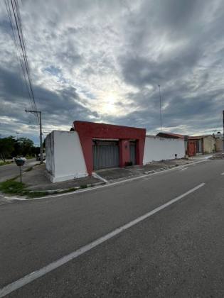 CASA NA FAZENDA CHESF À VENDA
