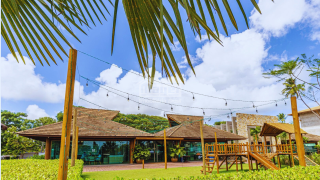 La Fleur Polinésia Villa & Resort Frente Piscina - Térreo