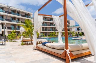 MALIA BEACH | 2 Quartos sendo 1 Suíte | Varanda | Muro Alto | Lazer completo PARA VENDER