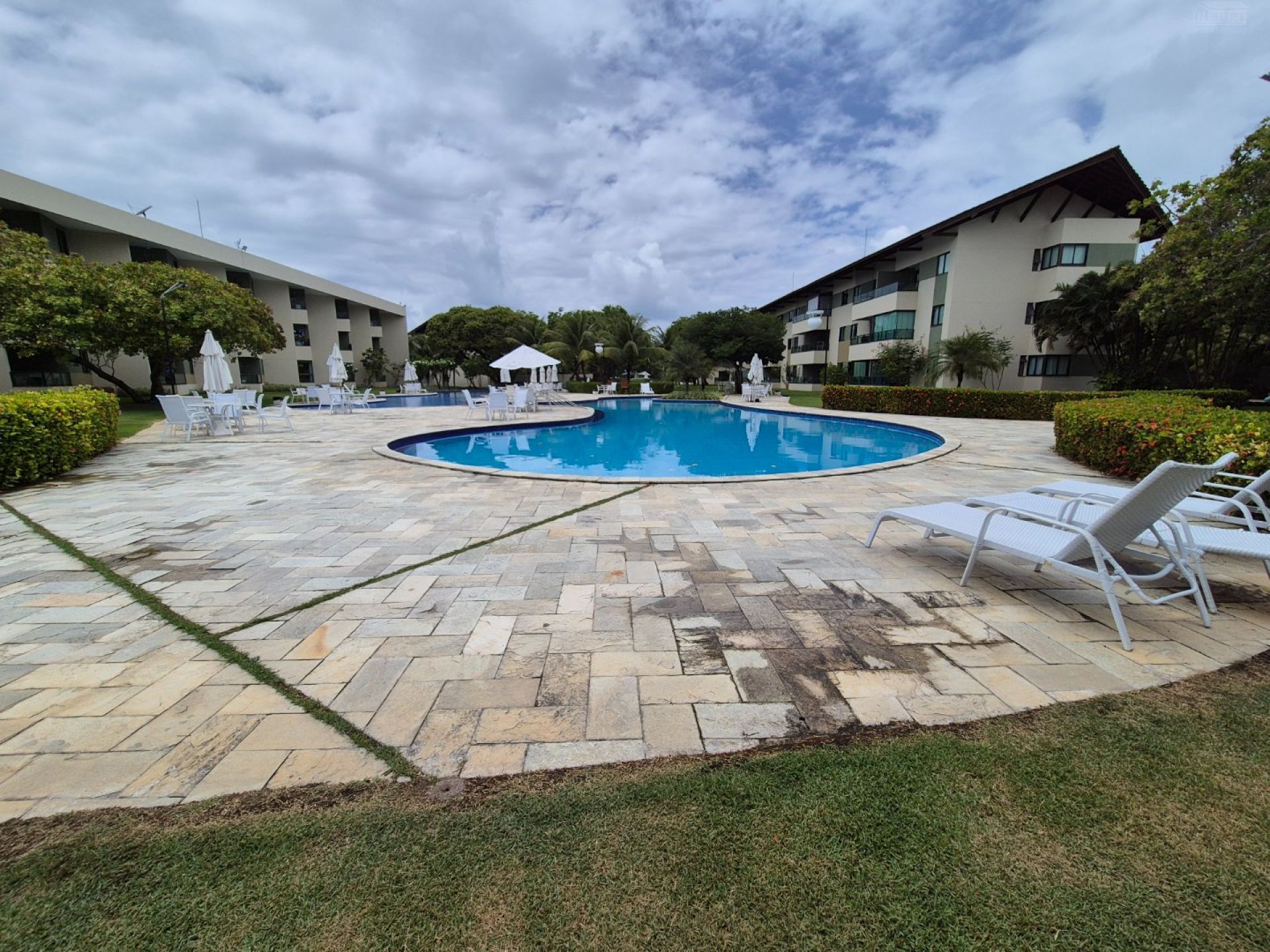 CARNEIROS BEACH RESORT | APT 02 QUARTOS| VARANDA | 64m² | MOBILIADO | ÁREA DE LAZER COMPLETA | TAMANDARÉ