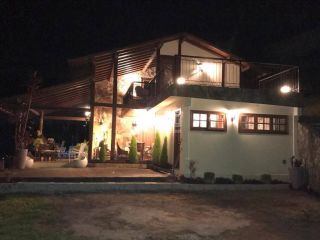 Sitio com 2Ha | Cachoeira e Piscina Natural | Região Serrana Rio | para sua Moradia ou para Pousada Ecológica