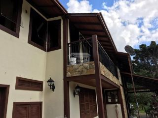 Sitio com 2Ha | Cachoeira e Piscina Natural | Região Serrana Rio | para sua Moradia ou para Pousada Ecológica