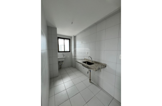 Vendo Apto Edf. Thayza | 2 Quartos sendo 1 Suíte | 41,5m² | Casa Amarela | Área de Lazer