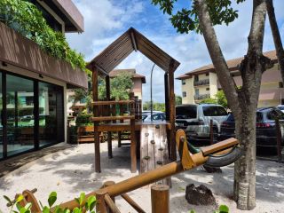 Reserva dos Carneiros | Apto 2 Quartos frente piscina com varanda gourmet | 64m² | Resort de Alto Padrão | Pé na Areia |