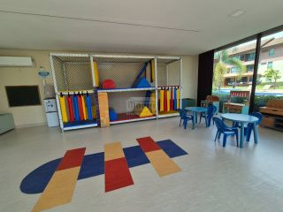 Reserva dos Carneiros | Apto 2 Quartos frente piscina com varanda gourmet | 64m² | Resort de Alto Padrão | Pé na Areia |