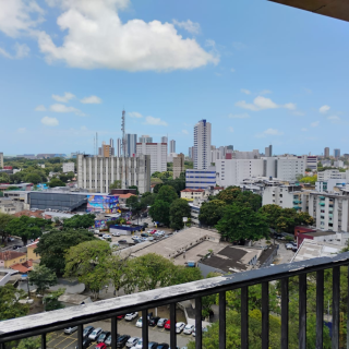 Vendo Apto 3 quartos sendo 1 Suíte | 2 WC e 1 com Banheira| 150m² | BOA VISTA | Predio todo reformado