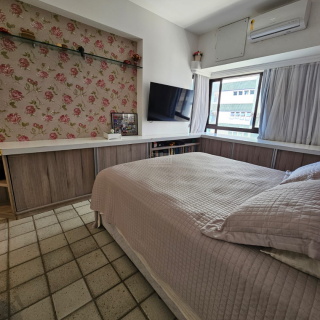 Vendo na av Boa Viagem | Apto 4 Quartos, sendo 2 Suíte | 2 WC |  192m² | Boa Viagem | lazer completo|