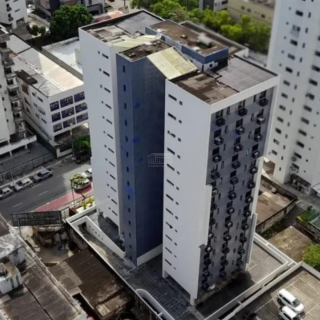Vendo Apto 2 quartos sendo 1 suítes | 45m² | Bairro Boa Viagem | Área de Lazer