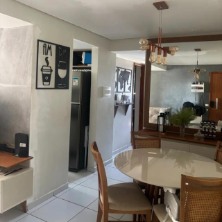 Vendo Apartamento no Edf. Morada do Umbuzeiro | 2 Quartos | 1 sendo Suíte | 56m² | Área de Lazer completa | Iputinga