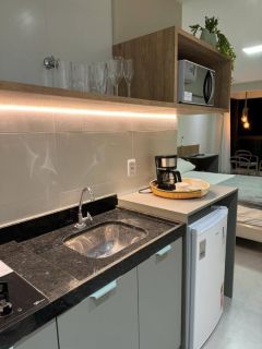 Studio Tipo no Porto Prime | Mobiliado | 28,81m2 | Varanda c Cozinha Integrada | Área de Lazer | Porto de Galinhas