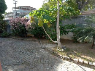 Casa  à venda com 3 Quartos, Suíte e Terreno de 480m² – Documentação OK