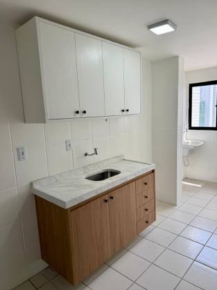 Vendo imóvel em boa viagem, 03Qts, andar alto, próximo aos colégios, Lazer