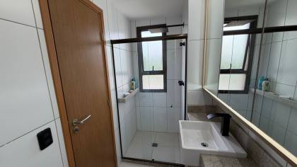 Vendo Apartamento no Reserva do Paiva 03 Qts, sendo 03 suítes, mobiliado.