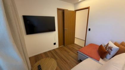 Vendo Apartamento no Reserva do Paiva 03 Qts, sendo 03 suítes, mobiliado.