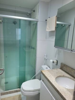 Alugo Flat na Av. Boa Viagem, mobiliado, 01 Qt, Sala, Cozinha, Varanda, Lazer, Nascente.