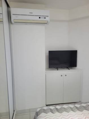 Alugo Flat na Av. Boa Viagem, mobiliado, 01 Qt, Sala, Cozinha, Varanda, Lazer, Nascente.