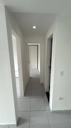 Vendo  02Qts, em Setúbal, 58m², 02 vagas, varanda, próximo aos colégios, Lazer.