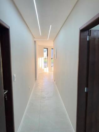 Excelente MANSÃO em Aldeia