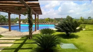 CASA EM ALPHAVILLE PORTEIRA FECHADA