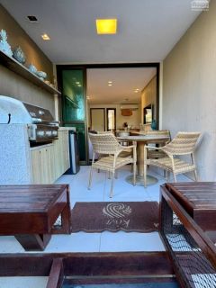 NUI SUPREME BEACH LIVING | MURO ALTO