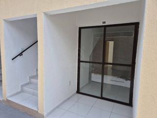 Apartamento Para Venda com 2 quartos no bairro de Pau Amarelo em Paulista - PE