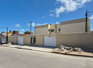 Apartamento Para Venda com 2 quartos no bairro de Pau Amarelo em Paulista - PE