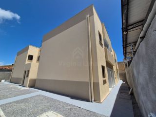 Apartamento Para Venda com 2 quartos no bairro de Pau Amarelo em Paulista - PE