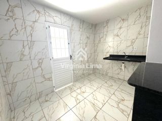 Apartamento Para Venda com 2 quartos sendo 1 suítes no bairro de Pau Amarelo em Paulista - PE