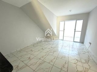 Apartamento Para Venda com 2 quartos sendo 1 suítes no bairro de Pau Amarelo em Paulista - PE